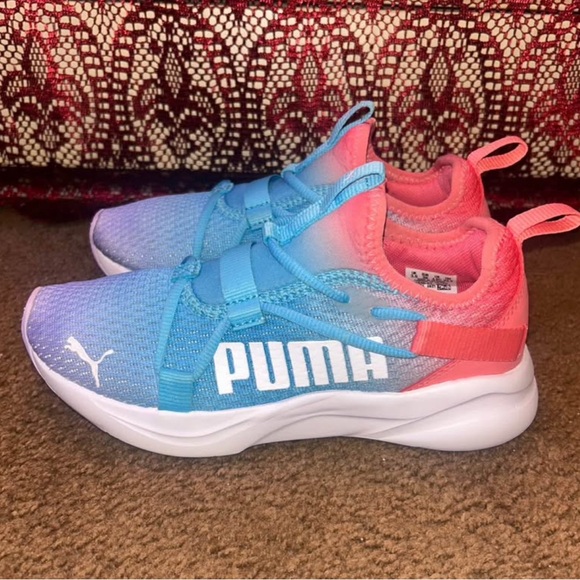 Puma - Picture 4 of 5